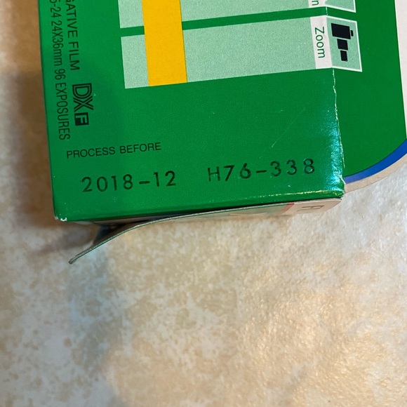 Fuji Film 400 Speed Film 4x24 Exposure - Picture 3 of 4